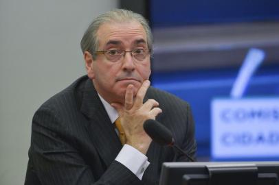 BrasÃ­lia - O deputado Eduardo Cunha durante  reuniÃ£o da ComissÃ£o de ConstituiÃ§Ã£o e JustiÃ§a da CÃ¢mara que tenta votar o parecer do deputado Ronaldo Fonseca  sobre o seu pedido para anular a sessÃ£o do Conselho de Ãtica que aprovou a cassaÃ§Ã£o de seu mandato (JosÃ© Cruz/AgÃªncia Brasil)