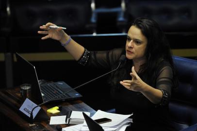  BRASÍLIA, DF, BRASIL 26/08/2016 - O protagonismo das mulheres no senado durante o julgamento do impeachment da presidente Dilma Rousseff. Na foto: Advogada de acusação Janaína Paschoal. (FOTO: MATEUS BRUXEL/AGÊNCIA RBS).