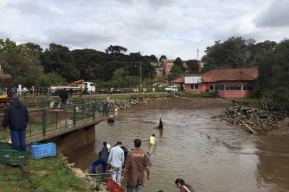 UCS, lago, vazamento, 