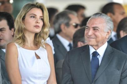 Desfile militar de 7 de Setembro em Brasília. Na foto, ao centro, Marcela Temer e o presidente Michel Temer. O presiden te não está usando a tradicional Faixa Presidencial. Temer se posicionou na tribuna onde estavam os presidentes do Supremo Tribunal Federal (STF), Ricardo Lewandowski, e da Câmara dos Deputados, Rodrigo Maia. Esse é o primeiro evento público de Michel Temer desde que assumiu a presidência da República. 