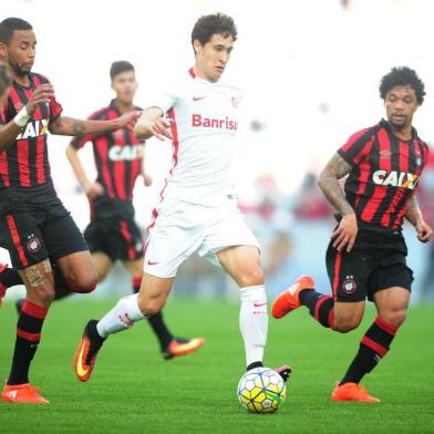  CURITIBA, PR, BRASIL - 11/09/2016 : Partida entre Atlético-PR e Inter, pela 24ª rodada do Brasileirão 2016, no estádio Arena da Baixada. (FOTO: RICARDO DUARTE/DIVULGAÇÃO/INTERNACIONAL)Indexador: RICARDO DUARTE                  