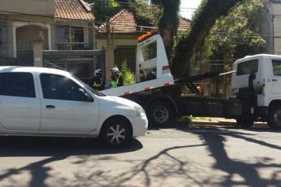 EPTC usa agentes à paisana para flagrar motoristas do Uber, rdgol