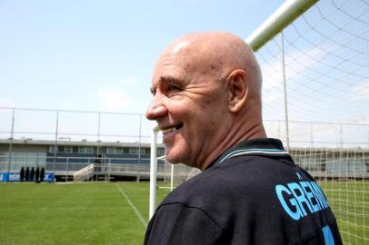  

PORTO ALEGRE, RS, BRASIL, 23-09-2016. Valdir Espinosa, Campeão da Libertadores volta ao Grêmio como Coordenador Técnico. (FERNANDO GOMES/AGÊNCIA RBS)