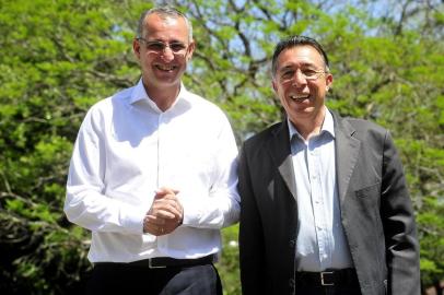  SANTA MARIA , RS , BRASIL , 03/10/2016Candidatos a prefeitura de Santa Maria , Jorge Pozzobom (PSDB) e Valdeci Oliveira (PT).FOTO JEAN PIMENTEL / AGÊNCIA RBS, GERAL