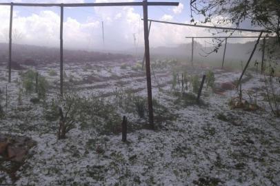 Granizo em Santo Cristo, no Noroeste