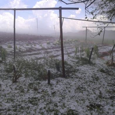 Granizo em Santo Cristo, no Noroeste