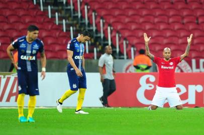  PORTO ALEGRE, RS, BRASIL 19/10/2016 - Inter enfrenta o Santos no Beira-Rio pelas quartas de final da Copa do Brasil. (FOTO: LAURO ALVES/AGÊNCIA RBS).