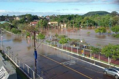  CHUVA EM ESTRELA