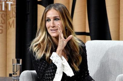 Vanity Fair New Establishment Summit - Day 2

SAN FRANCISCO, CA - OCTOBER 20: Actress, Sarah Jessica Parker, speaks onstage during "Storytelling and Persistence in the Digital Era" at the Vanity Fair New Establishment Summit at Yerba Buena Center for the Arts on October 20, 2016 in San Francisco, California.   Mike Windle/Getty Images for Vanity Fair/AFP

Editoria: ACE
Local: San Francisco
Indexador: Mike Windle
Fonte: GETTY IMAGES NORTH AMERICA
Fotógrafo: STF