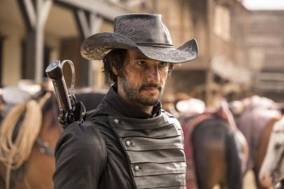 rodrigo santoro na série de tv westworld