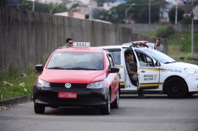 rdgol - taxista - tiros - porto seco