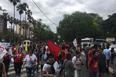 rdgol, porto alegre, ufrgs, protesto