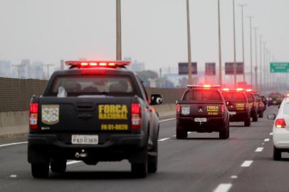  PORTO ALEGRE, RS, BRASIL 28/08/2016 - Força Nacional chega a Porto Alegre. (FOTO: JÚLIO CORDEIRO/AGÊNCIA RBS).