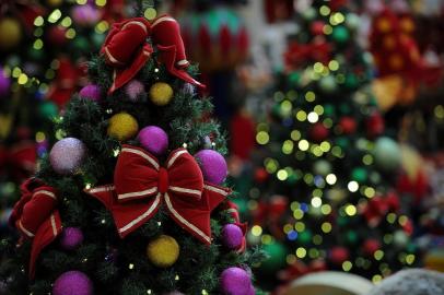  CAXIAS DO SUL, RS, BRASIL 07/11/2016Decoração de natal do shopping Iguatemi de Caxias do Sul encanta adutos e crianças com o tema circo do Papai Noel. (Felipe Nyland/Agência RBS)