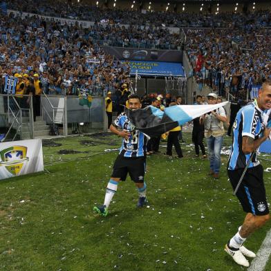 luan, edílson, comemoração, arena, copa do brasil