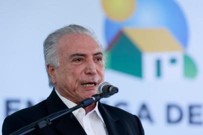 (Brasília, DF 21/12/2016) O Presidente Michel Temer, discursa durante a Cerimônia de entrega 420 unidades habitacionais do Residencial Mogi das Cruzes - Itapety, Ype, Manacá, Tietê e Maitaca, do Programa Minha Casa Minha VidaFoto: Beto Barata/PR