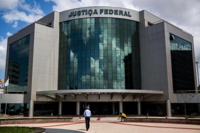  FLORIANÓPOLIS, SC, BRASIL, 21-09-2016 - Audiência no prédio da Justiça Federal, em Florianópolis, sobre os processos da Operação Moeda Verde.