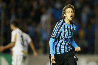  CAXIAS DO SUL,RS, BRASIL, 21-05-2014 - Brasileirão,6ª Rodada, Grêmio x Botafogo no estádio Alfredo Jaconi.(Foto:RICARDO DUARTE/Agência RBS)Jogador Maxi Rodríguez faz o segundo gol, Grêmio 2x1 Botafogo