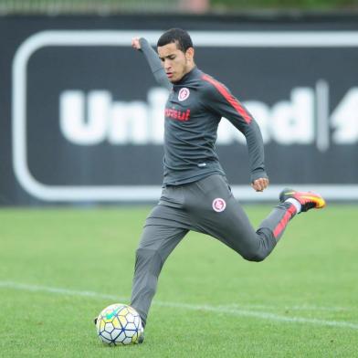 PORTO ALEGRE, RS, BRASIL - William durante treino do Inter no CT Parque Gigante para o jogo contra o Santa Cruz, pelo Brasileirão. FOTO: RICARDO DUARTE, INTER, DIVULGAÇÃO