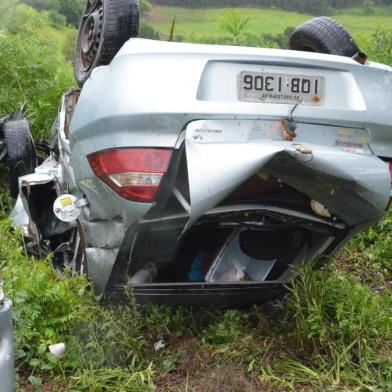  Acidente com quatro mortes ocorreu ERS-404, km 13, entre Rondinha e Ronda Alta - Freela Rogério Machado/Especial/Agência RBS