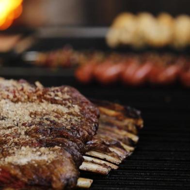  PORTO ALEGRE, RS, BRASIL, 16-09-2016: Barbada ZH. Dicas para economizar no churrasco. (Foto: Mateus Bruxel / Agência RBS)