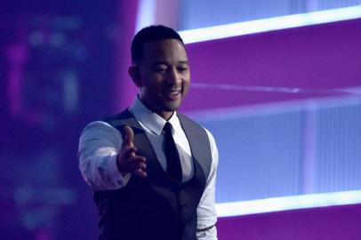 The 58th GRAMMY Awards - ShowLOS ANGELES, CA - FEBRUARY 15: Singer John Legend performs onstage during The 58th GRAMMY Awards at Staples Center on February 15, 2016 in Los Angeles, California.   Kevork Djansezian/Getty Images for NARAS/AFPEditoria: ACELocal: Los AngelesIndexador: KEVORK DJANSEZIANSecao: PeopleFonte: GETTY IMAGES NORTH AMERICAFotógrafo: STR