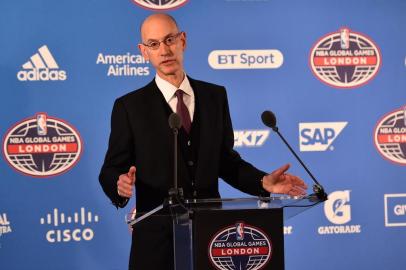  

NBA commissioner Adam Silver speaks before the NBA Global Game London 2017 basketball game between Indiana Pacers and Denver Nuggets at the O2 Arena in London on January 12, 2017. 
Glyn KIRK / AFP

Editoria: SPO
Local: London
Indexador: GLYN KIRK
Secao: basketball
Fonte: AFP
Fotógrafo: STR