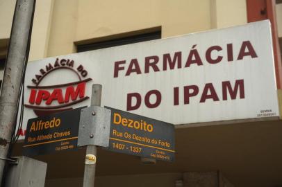  CAXIAS DO SUL, RS, BRASIL, 25/01/2017. As farmácias do Instituto de Previdência e Assistência Municipal de Caxias do Sul (Ipam) devem encerrar o atendimento ao longo deste ano. Na foto, a farmácia da esquina entre as ruas Os Dezoito do Forte e Alfredo Machado. (Diogo Sallaberry/Agência RBS)