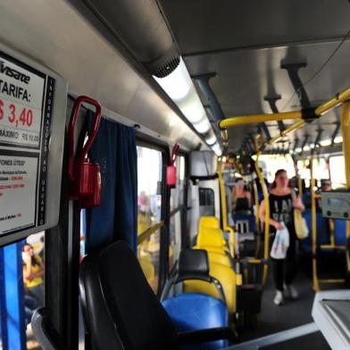  CAXIAS DO SUL, RS, BRASIL, 31/01/2017. Estação Principal de Integração Imigrante (EPI), estação de transbordo. Visate divulga razões para querer que a passagem dos ônibus seja maior que R$4,00. (Porthus Junior/Pioneiro)