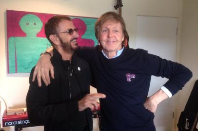 Paul McCartney e Ringo Starr voltam a gravar juntos