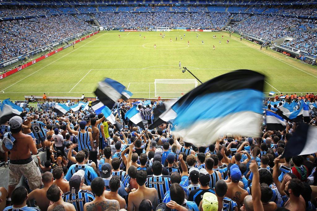 Grêmio deve ter apoio de mil torcedores contra o Cerro Porteño em