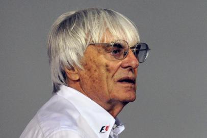 chefe da associação dos construtores de fórmula-1 Bernie Ecclestone anuncia prorrogação do contrato com o GP de Cingapura até 2017