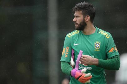 Belo Horizonte (MG), 13/11/2016: o goleiro Alisson durante treino da Seleção Brasileira da Cidade do Galo.