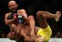 VÍDEO: Anderson Silva tem recorde batido