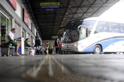  CAXIAS DO SUL, RS, BRASIL, 19/04/2017 - Embora seja lei a gratuidade de pasagens intramunicipais para maiores de 65 anos, algumas empresas não cumprem a resolução. A justificativa é de que a empresa teria prejuízos. (Marcelo Casagrande/Agência RBS)