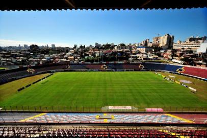  CAXIAS DO SUL, RS, BRASIL, 07/04/2017. Panorâmica do Estádio Centenário, que será palco do clássico Ca-Ju 283, válido pelas quartas de final do Gauchão 2017. (Diogo Sallaberry/Agência RBS)