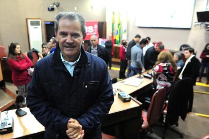  CAXIAS DO SUL, RS, BRASIL (13/05/2017). Convenção do PDT 2017. Alceu Barbosa Velho participa da reuniãodos pedetistas na Câmara de Vereadores. (Roni Rigon/Pioneiro).