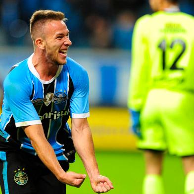 grêmio - fluminense - copa do brasil - arena - gol - arthur