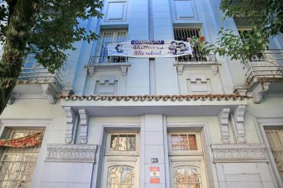  PORTO ALEGRE, RS, BRASIL - 18/05/2017 : Ocupação Mulheres Mirabal, prédio no Centro que acolhe mulheres vítimas de violência doméstica. (FOTO: BRUNO ALENCASTRO/AGÊNCIA RBS)