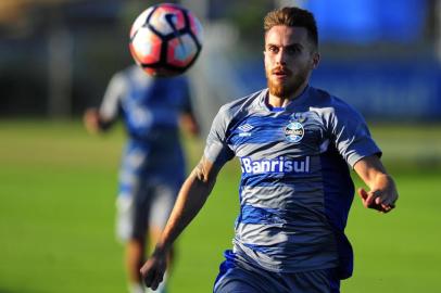  PORTO ALEGRE, RS, BRASIL 22/05/2017 - Imagens do treino do Grêmio que aconteceu agora a tarde no CT Luiz Carvalho. (FOTO: LAURO ALVES/AGÊNCIA RBS).