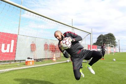 Goleiro do Inter Danilo Fernandes