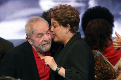 6.º Congresso do PT em Brasília

DF - PT/CONGRESSO NACIONAL - POLÍTICA - Os ex-presidentes Luiz Inácio Lula da Silva e Dilma Rousseff participam do  6.º Congresso   Nacional do PT, no Centro de Eventos e Convenções Brasil 21, em Brasília, na noite desta   quinta-feira (1).    01/06/2017 - Foto: DANIEL TEIXEIRA/ESTADÃO CONTEÚDO

Editoria: POLÍTICA
Local: BRASÍLIA
Indexador: DANIEL TEIXEIRA
Fonte: ESTADAO CONTEUDO
Fotógrafo: ESTADÃO CONTEÚDO