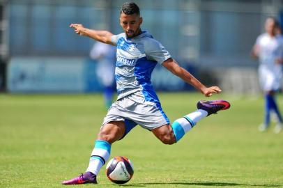  

PORTO ALEGRE, RS, BRASIL, 28/01/2017: Jogo treino entre Grêmio x Aimoré. Na foto, Michel. (FOTO: CAMILA DOMINGUES/ESPECIAL)