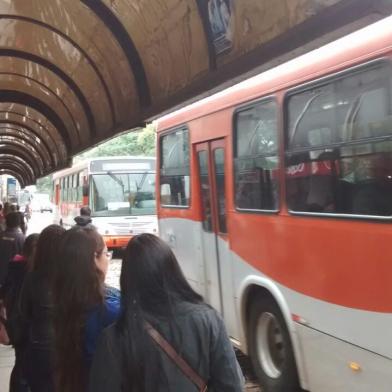 serviços de ônibus em SM