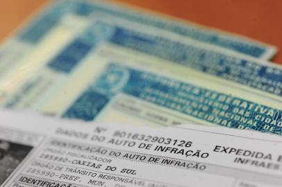  CAXIAS DO SUL, RS, BRASIL, 07/02/2017. Denunciados pelo Departamento Estadual de Trânsito (Detran), os esquemas para evitar que motoristas infratores tenham a carteira de habilitação suspensa por excesso de pontos também são investigados em Caxias do Sul. (Porthus Junior/Agência RBS)