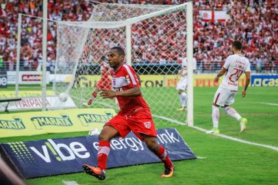 CRB (AL) x Inter (RS) se enfrentaram pela 14ª rodada do Campeonato Brasileiro Série B 2017. O jogo aconteceu no EstÃ¡dio Rei Pelé, em Maceió.  
Foto: Pei Fon. 
Todos os direitos reservados.
Maceió, 15 de julho de 2017.