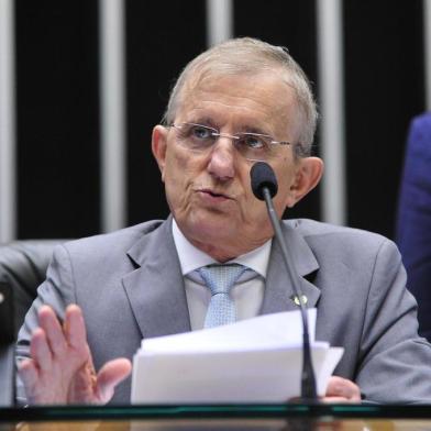 DARCÍSIO PERONDIDeputado federal (PMDB-RS), vice-líder do Governo na Câmara