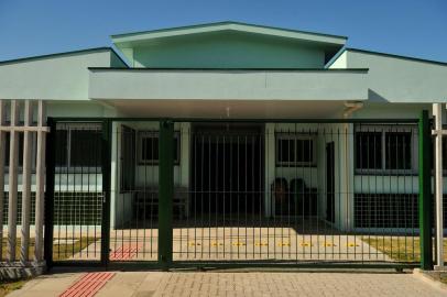  CAXIAS DO SUL, RS, BRASIL, 21/07/2017. Pronta há quase dois meses, unidade básica de saúde (UBS) do bairro Cristo Redentor, em Caxias, ainda não abriu as portas. (Diogo Sallaberry/Agência RBS)