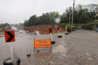 acesso interrompido no Cerrito, BR-158