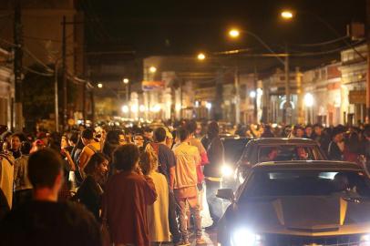  PORTO ALEGRE, RS, BRASIL, 31/07/2017 - Movimento na Rua João Alfredo, no bairro Cidade Baixa, em Porto Alegre.(Foto: André Feltes / Especial)